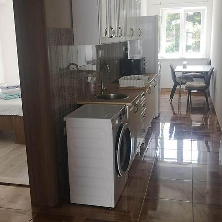 Apartments Kalajzic Pucisca Ngoại thất bức ảnh